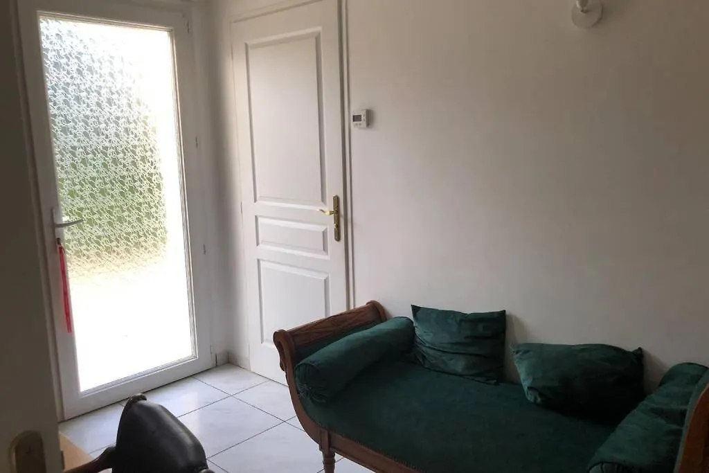 Location Maison 2 Chambres Carnac 0*,  Francja